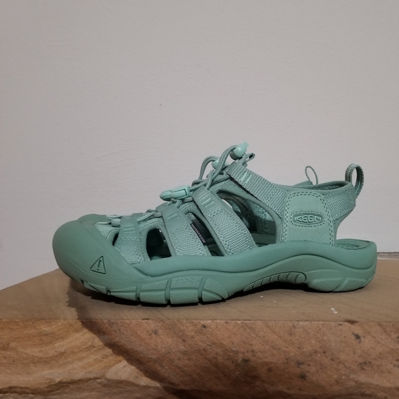 NEW! KEEN Women's Green Sandals Newport H2 Sz 7 - Picture 9 of 12